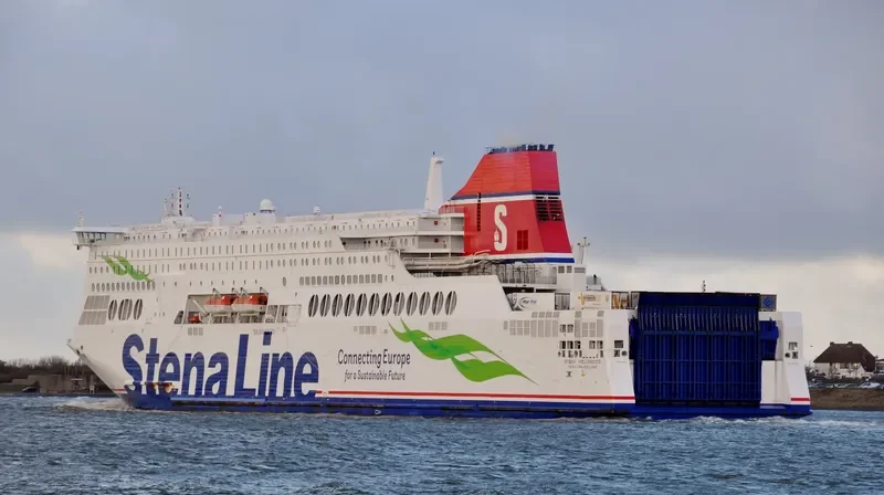 STENA HOLLANDICA Ro-Ro IMO 9419163 photo 4