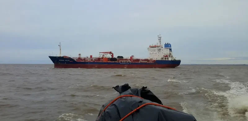 DESNA STAR Tanker IMO 9419199 photo 4
