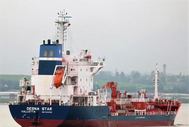 DESNA STAR Tanker IMO 9419199 photo 5