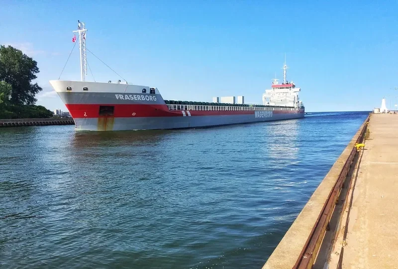 FRASERBORG Container Ship IMO 9419319 photo 7