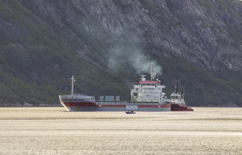 FRASERBORG Container Ship IMO 9419319 photo 9