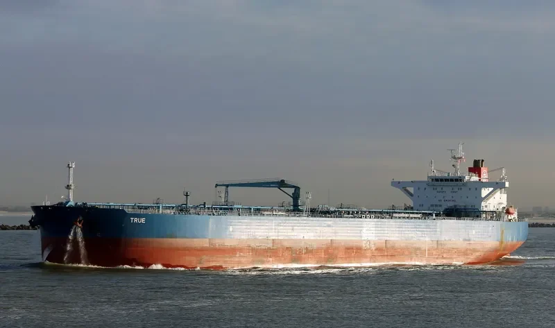 ADVANTAGE AVENUE Tanker IMO 9419450 photo 7