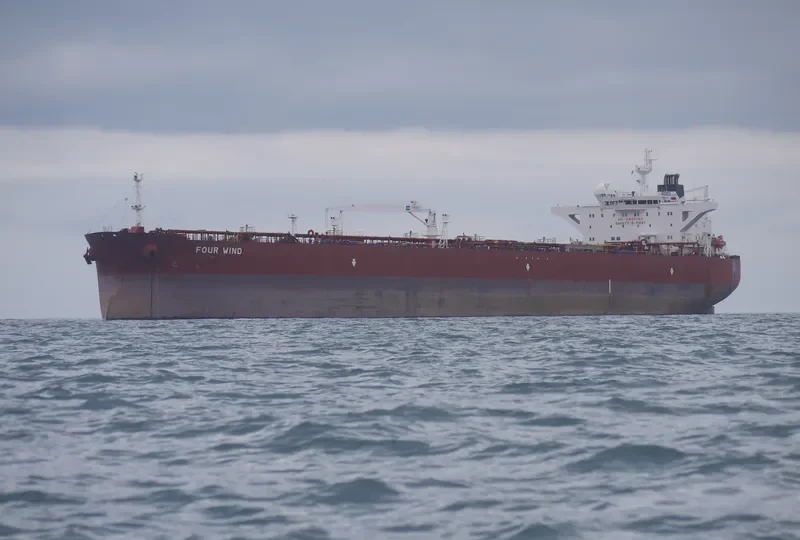 FOUR WIND Tanker IMO 9419553 photo 6