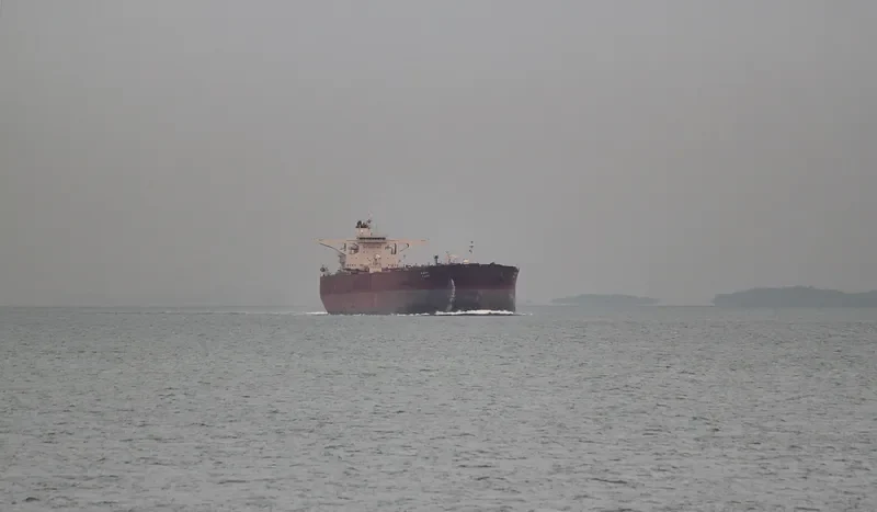 C.GLORY Tanker IMO 9419620 photo 3