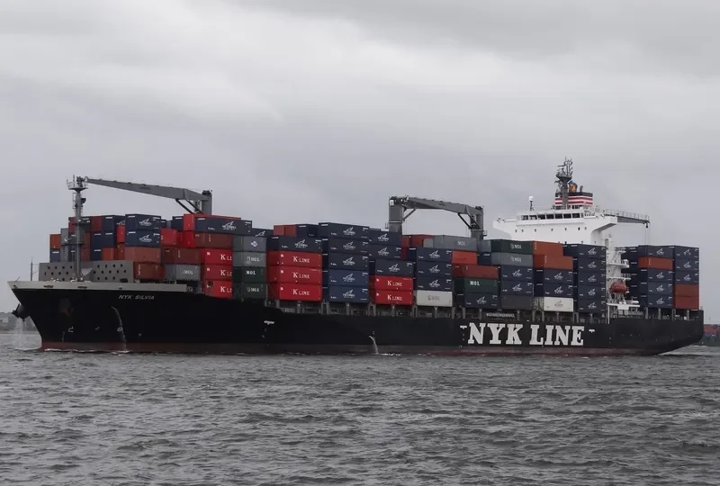NYK SILVIA Container Ship IMO 9419656 photo 10