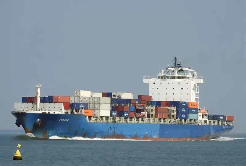 BOMAR PRAIA Container Ship IMO 9419773 photo 2