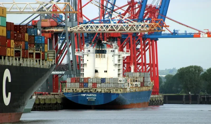 TRF PARTICI Container Ship IMO 9419785 photo 4