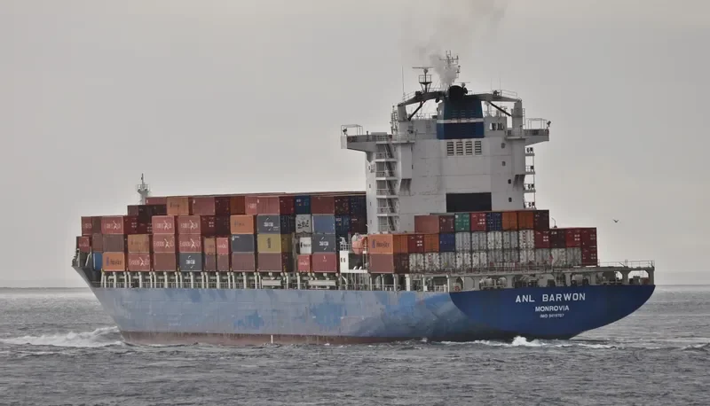 TRF PESCARA Container Ship IMO 9419797 photo 9