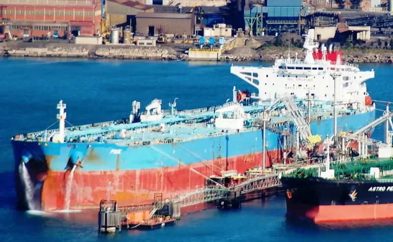 ADVANTAGE SUMMER Tanker IMO 9419890 photo 8