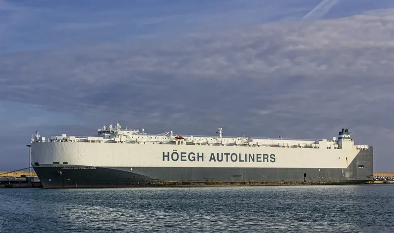 HOEGH COPENHAGEN General Cargo IMO 9420057 photo 10