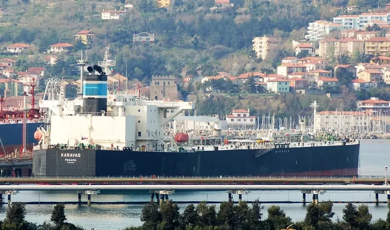KARAVAS Tanker IMO 9420631 photo 6