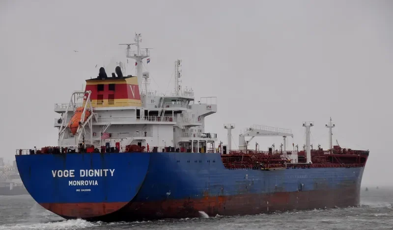 VOGE DIGNITY Tanker IMO 9420851 photo 2