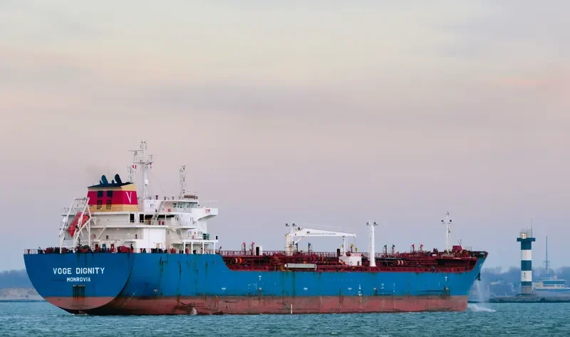 VOGE DIGNITY Tanker IMO 9420851 photo 5