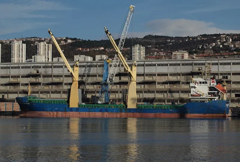 BREB COURTESY General Cargo IMO 9421130 photo 6
