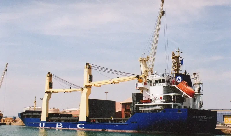 BREB COUNTESS General Cargo IMO 9421166 photo 10
