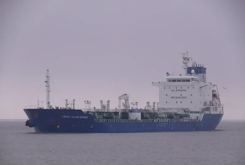 PUNTA PIRAMIDES Tanker IMO 9421300 photo 6