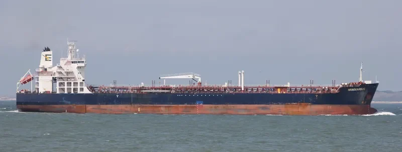 MR AQUARIUS Tanker IMO 9421324 photo 6