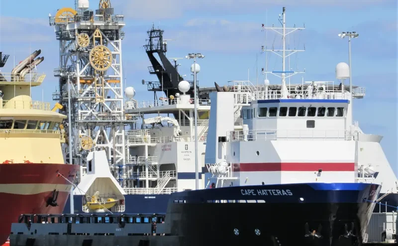 CAPE HATTERAS Offshore Vessel IMO 9421374 photo 3