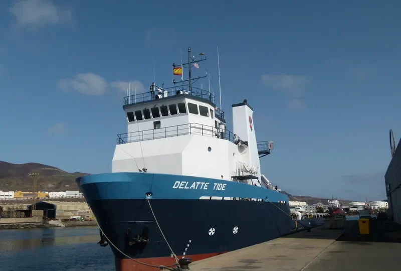 CAPE DAVIS Offshore Vessel IMO 9421386 photo 2