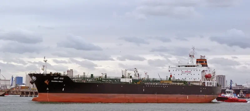 SWARNA MALA Tanker IMO 9421403 photo 5