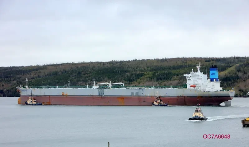 MARAN THETIS Tanker IMO 9421427 photo 2