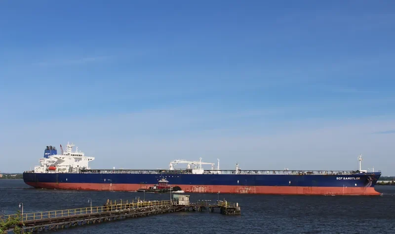 SCF SAMOTLOR Tanker IMO 9421972 photo 7