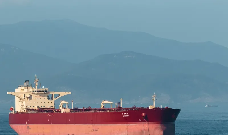 C.MIGHTY Tanker IMO 9422158 photo 4