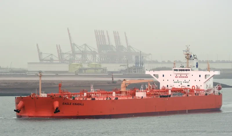 EAGLE KINABALU Tanker IMO 9422196 photo 3