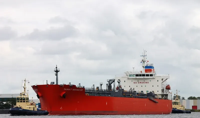 TAMIAT NAVIGATOR Tanker IMO 9422237 photo 5