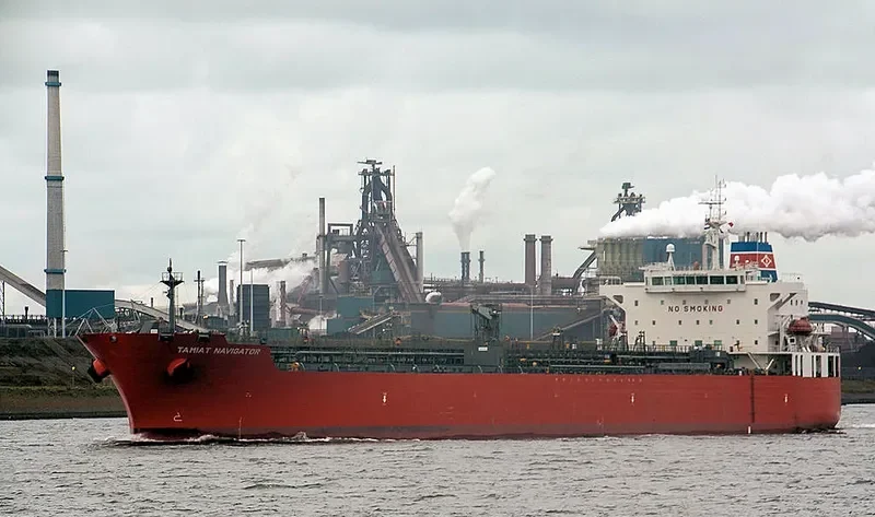 TAMIAT NAVIGATOR Tanker IMO 9422237 photo 9