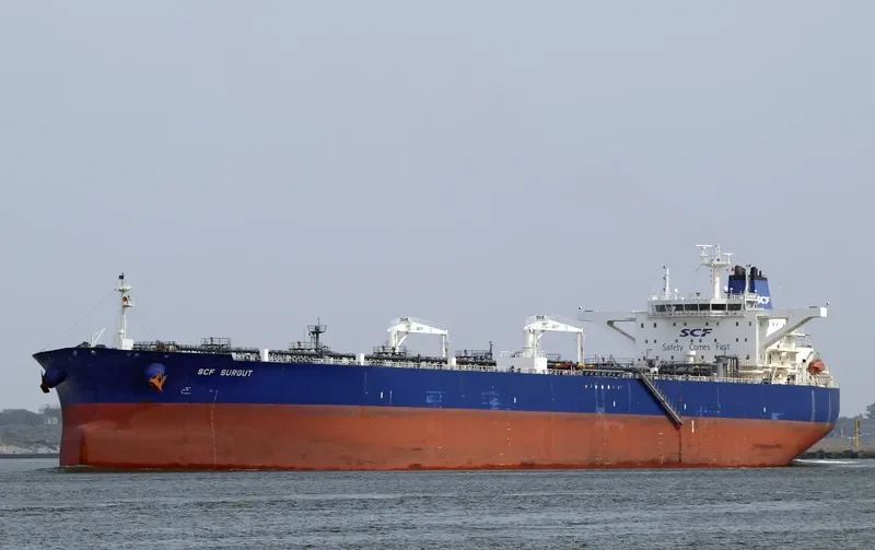 SCF SURGUT Tanker IMO 9422445 photo 9