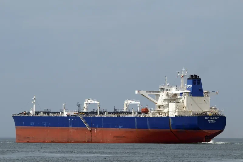 SCF SURGUT Tanker IMO 9422445 photo 10