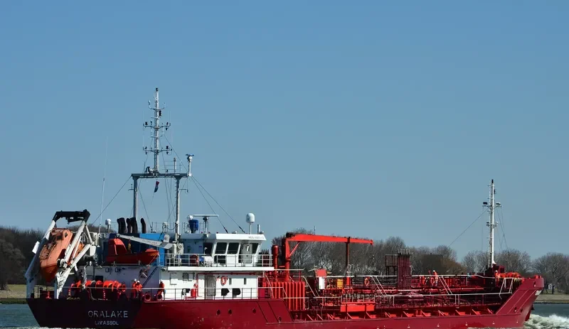 GAZPROMNEFT NORDEAST Tanker IMO 9422653 photo 7