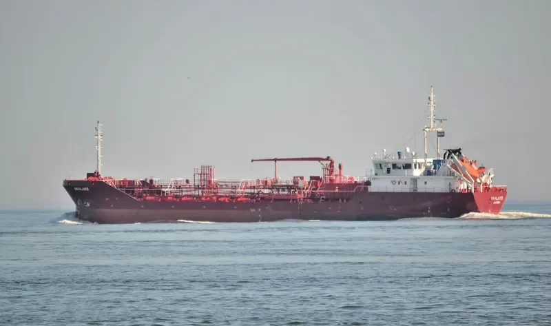 GAZPROMNEFT NORDEAST Tanker IMO 9422653 photo 8