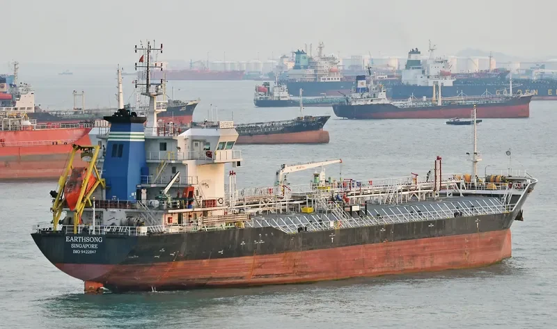 OCEAN LARK Tanker IMO 9422847