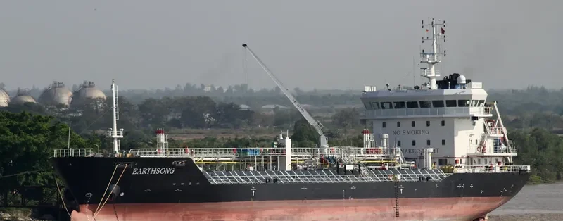 OCEAN LARK Tanker IMO 9422847 photo 6