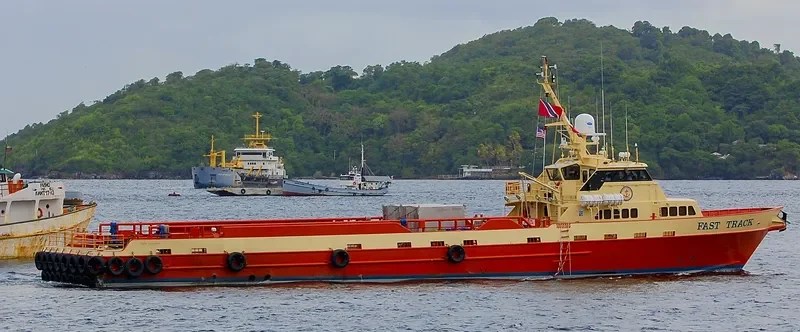 FAST TRACK Offshore Vessel IMO 9423011 photo 2