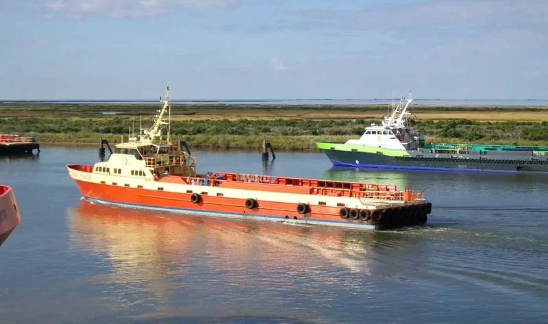 FAST TRACK Offshore Vessel IMO 9423011 photo 4