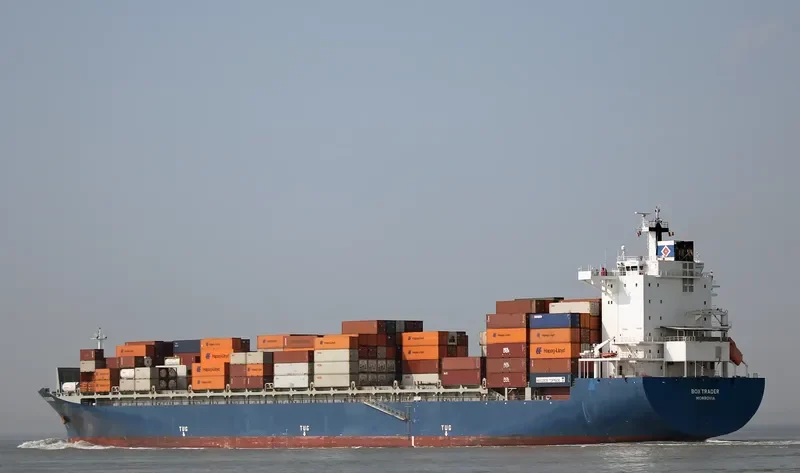 GH CHINOOK Container Ship IMO 9423035 photo 10
