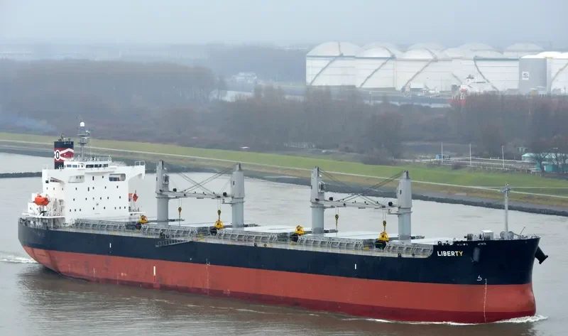 LIBERTY Bulk Carrier IMO 9423542 photo 3