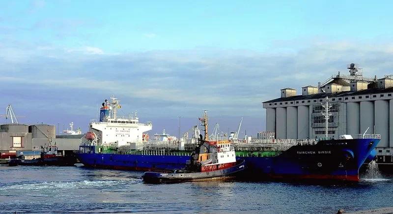 CELSIUS BIRDIE Tanker IMO 9423724 photo 3