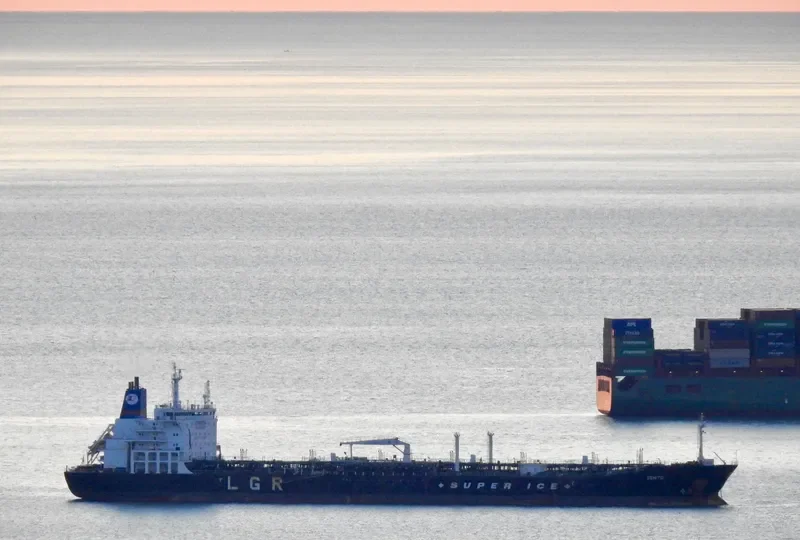 SUNNY HILL Tanker IMO 9423736 photo 4