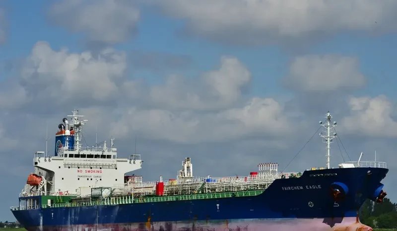 CELSIUS EAGLE Tanker IMO 9423750 photo 9