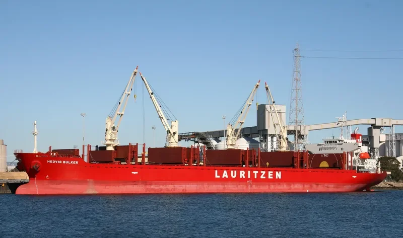 NOVI Bulk Carrier IMO 9424120 photo 10