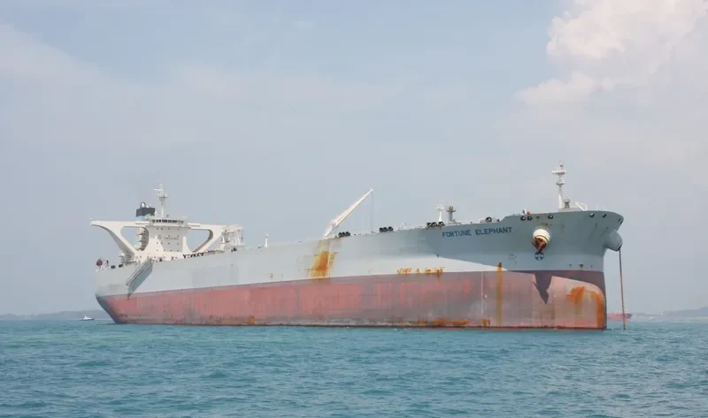 OLYMPIC LIGHT Tanker IMO 9424273 photo 2