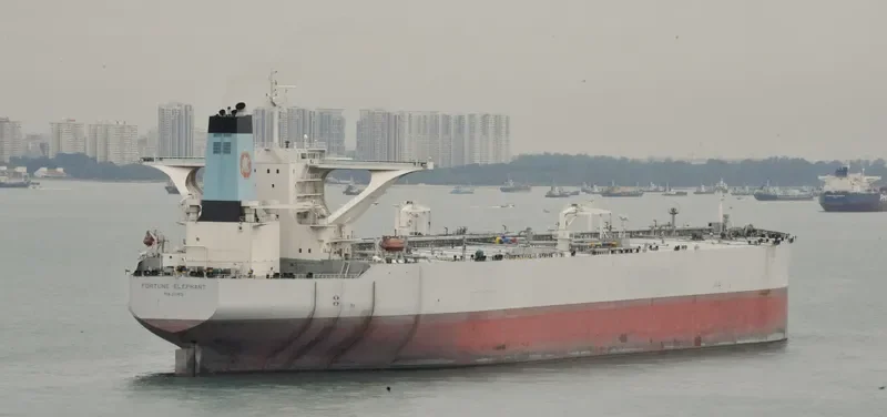 OLYMPIC LIGHT Tanker IMO 9424273 photo 10