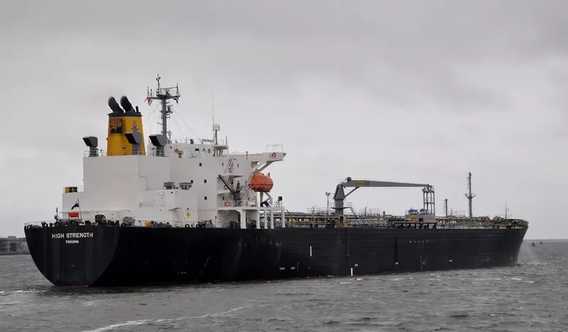 DI MATTEO Tanker IMO 9424651 photo 10