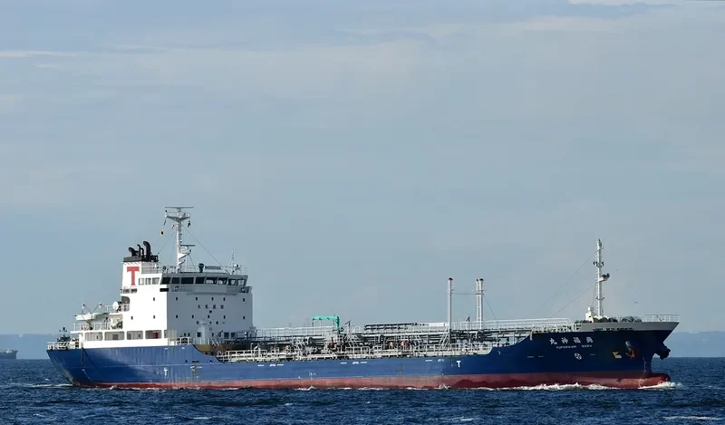 V.L.19 Tanker IMO 9424704 photo 8