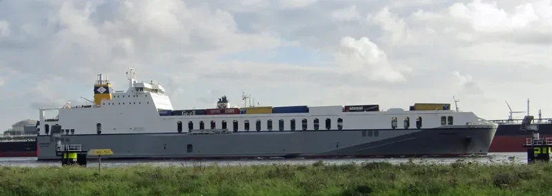 AMANDINE Ro-Ro IMO 9424871 photo 9