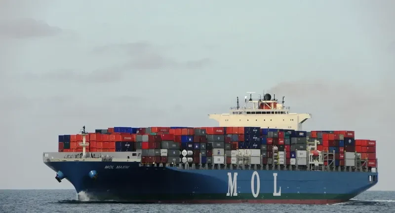 ONE MAXIM Container Ship IMO 9424936 photo 9